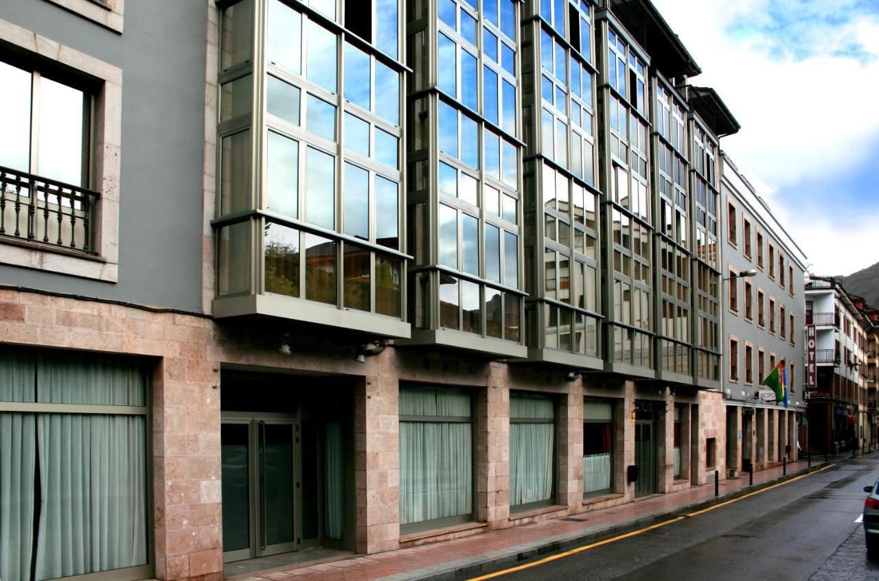 Hotel Virgen De Covadonga Onís Εξωτερικό φωτογραφία