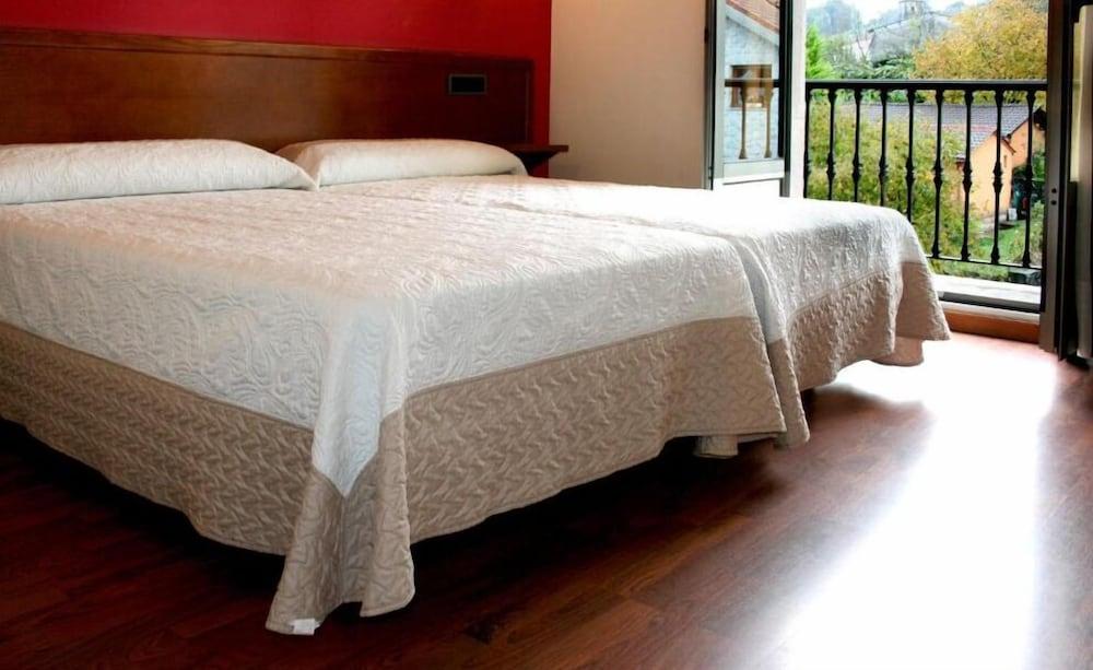 Hotel Virgen De Covadonga Onís Εξωτερικό φωτογραφία